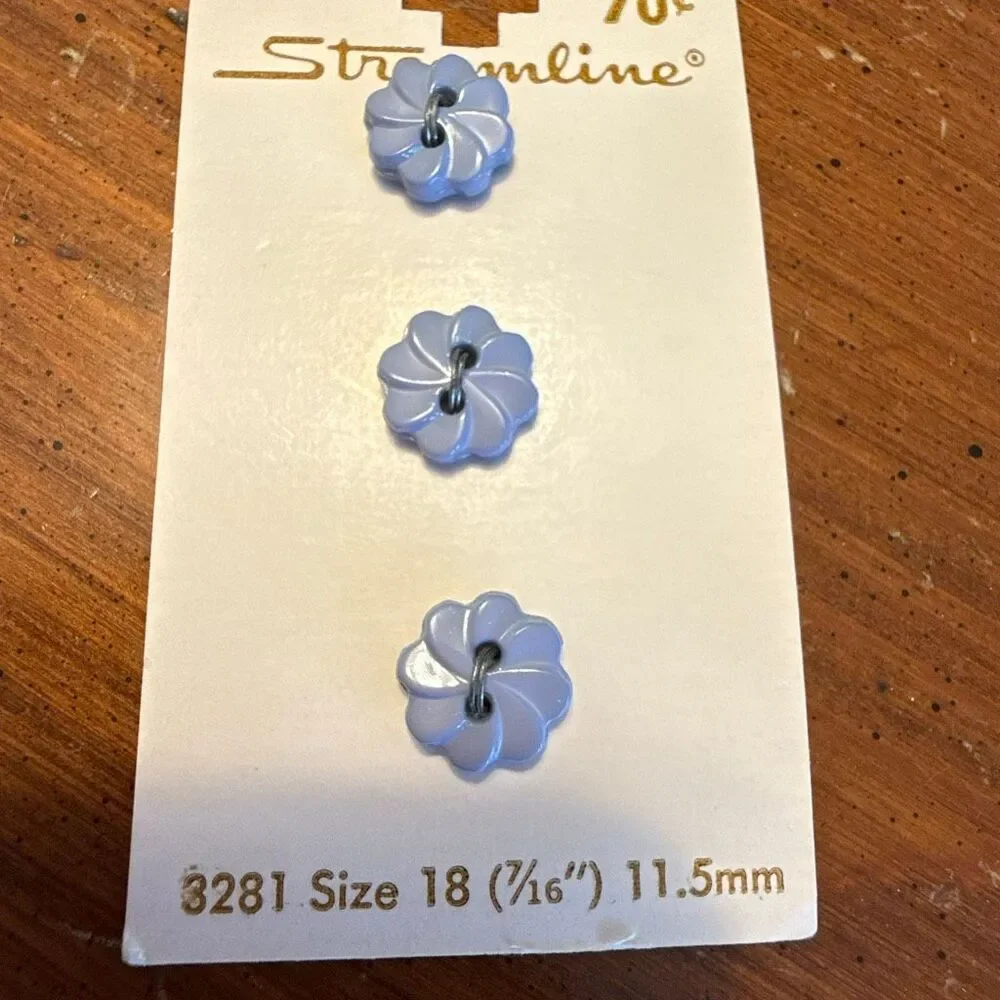 Vintage Streamline Lt Blue Floral Buttons | Made in Italy | Size 18 7/16” | 9 Bu